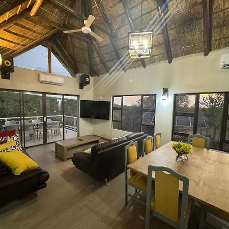 Hinda Mountain Lodge Mabula Game Reserve Exterior photo